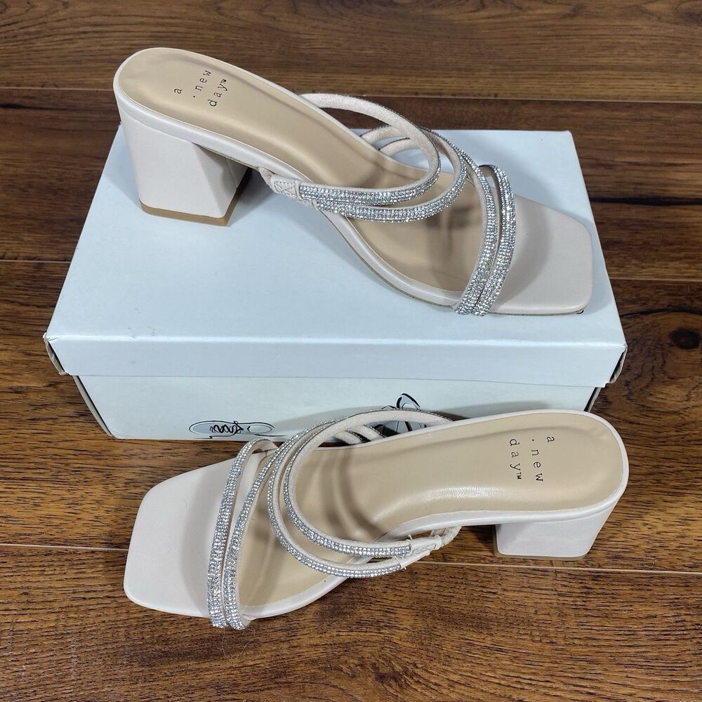 A New Day Blakely‎ Rhinestone Sandals Womens 6 Beige Strappy Block Heel Wedding